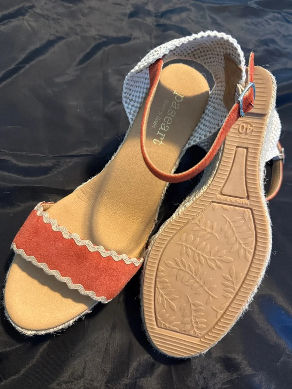 Paseart size 40 cinnamon suede open toe espadrille 3” wedge heel, EUC, Spain US9